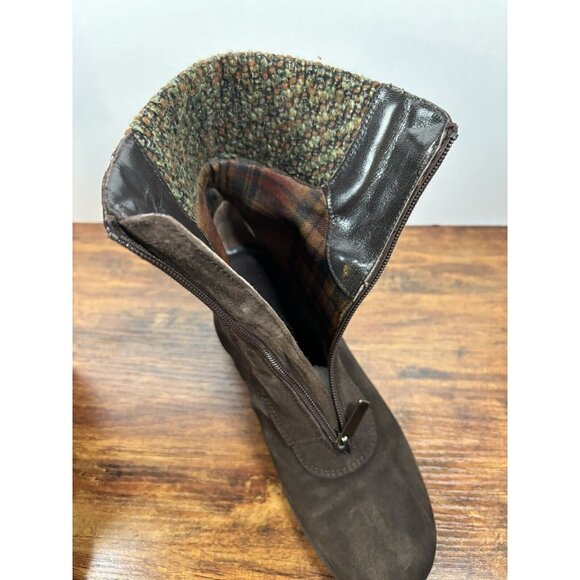 Aquatalia Womens Size 7.5 Brown Suede Ankle Boots Hidden Wedge Zipper‎ Shoes - Picture 9 of 9